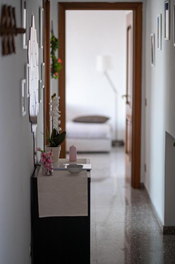 Dreams In Rome - Colosseum Apartment Bagian luar foto