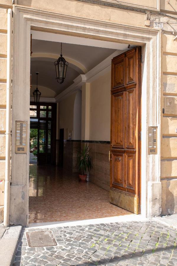 Dreams In Rome - Colosseum Apartment Bagian luar foto