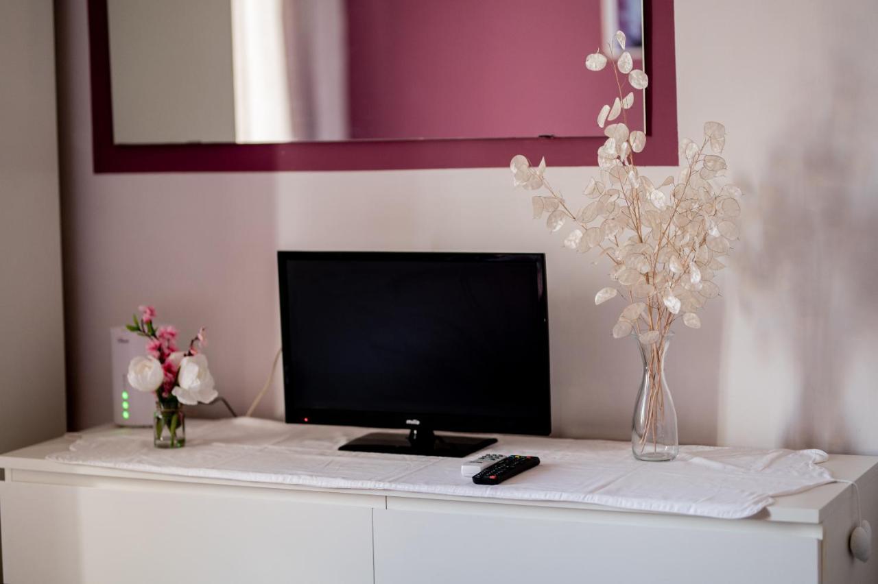 Dreams In Rome - Colosseum Apartment Bagian luar foto